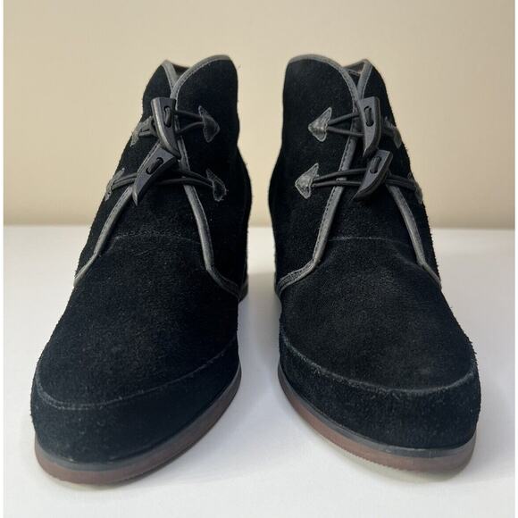 Anthropologie 80%20 Hidden Wedge Ankle Bootie Womens 10 Black Suede Toggle - Picture 2 of 13